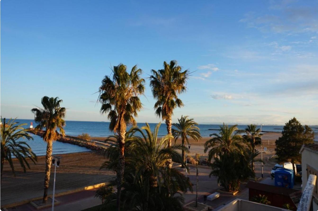Beachfront Vila Valencia Eksteriør billede